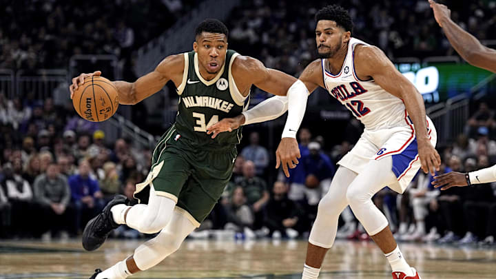 Milwaukee Bucks forward Giannis Antetokounmpo (34) drives.
