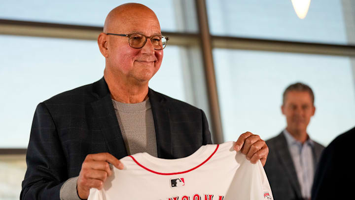 Terry Francona is introduced as the Reds' manager.