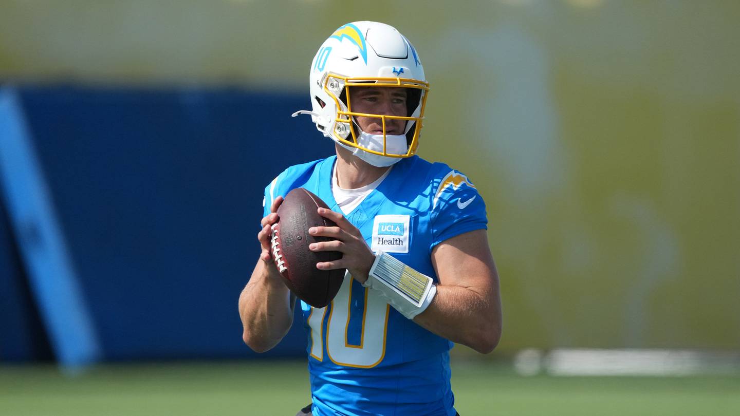 Justin Herbert is Getting Shredded for Madison Beer Video at Chargers Training Camp