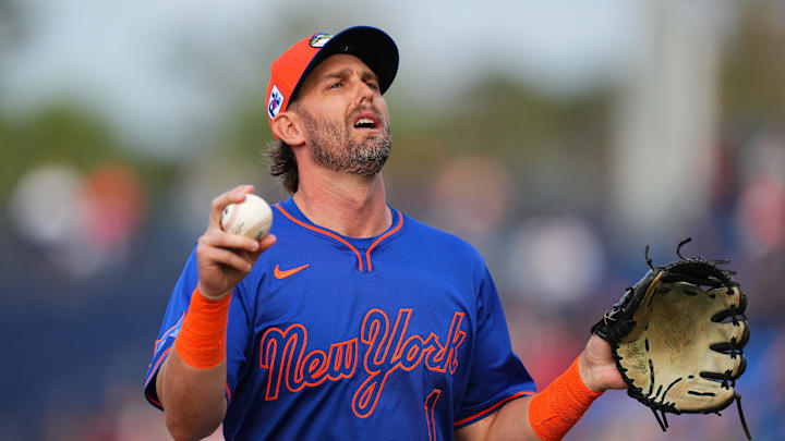 Jeff McNeil is just the latest New York Mets players to hit the injured this this spring.