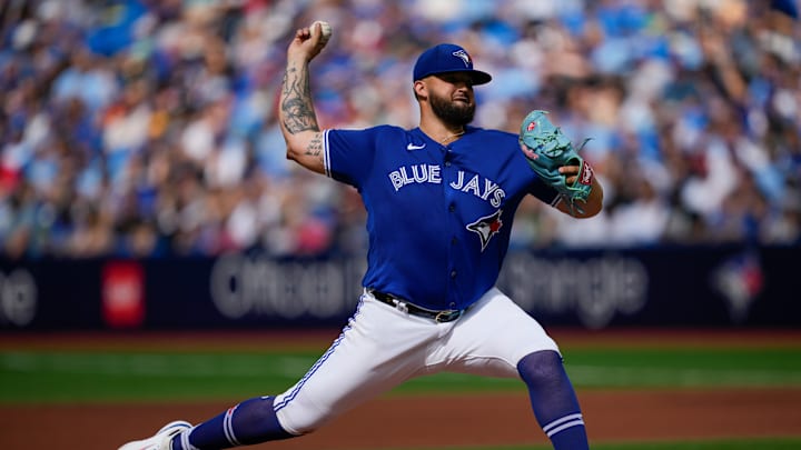 Los Angeles Angels v Toronto Blue Jays