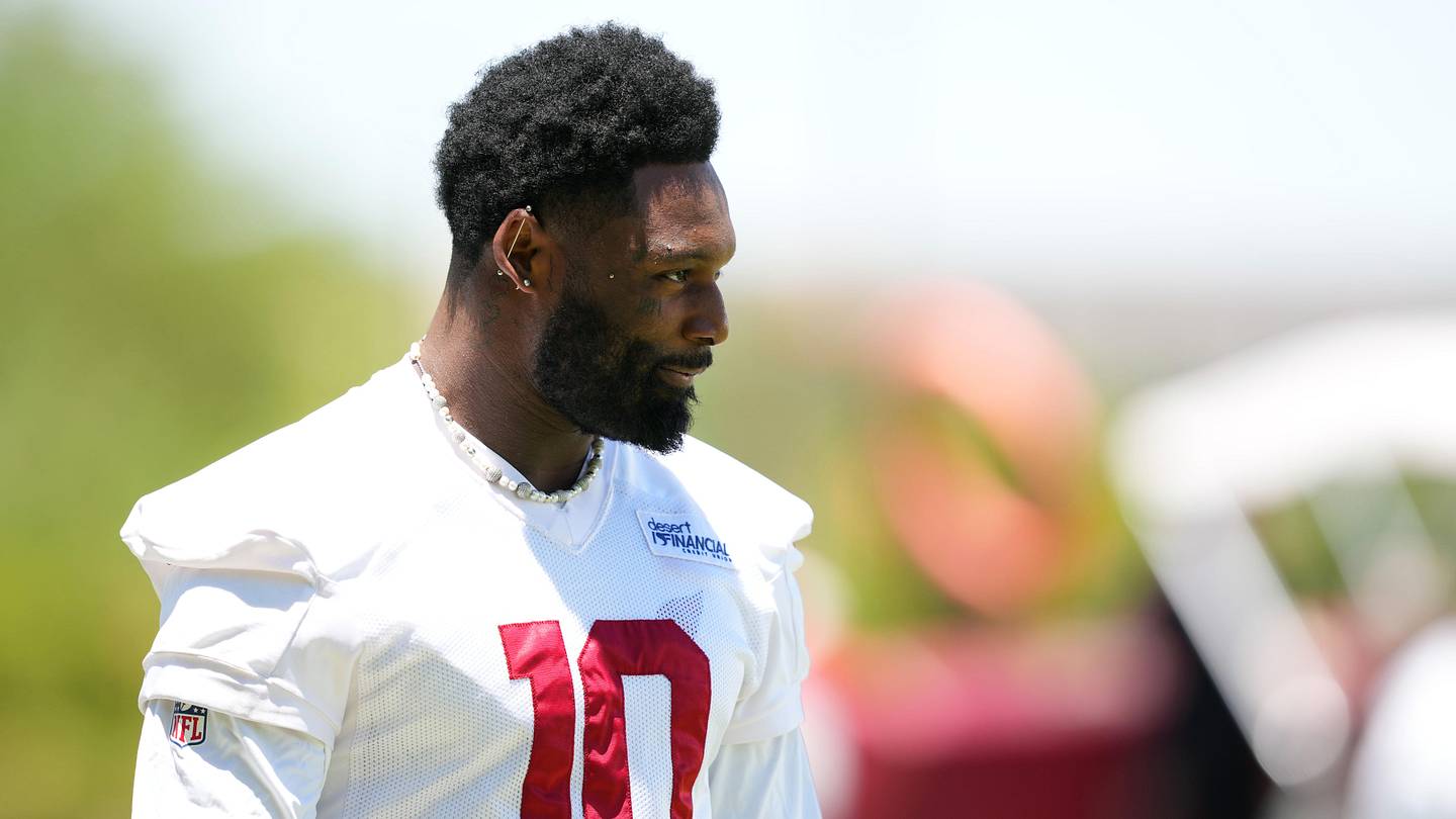 Why Josh Sweat Didn't Practice Despite Reporting to Cardinal