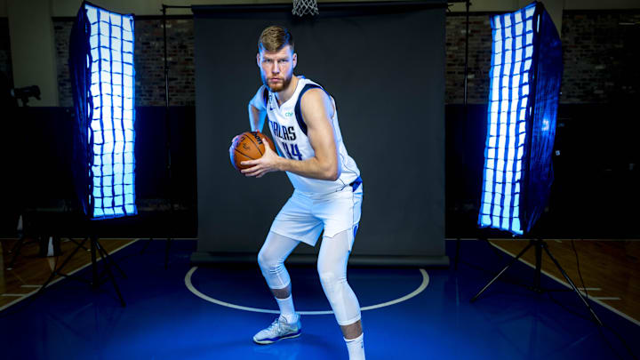 Dallas Mavericks, Davis Bertans