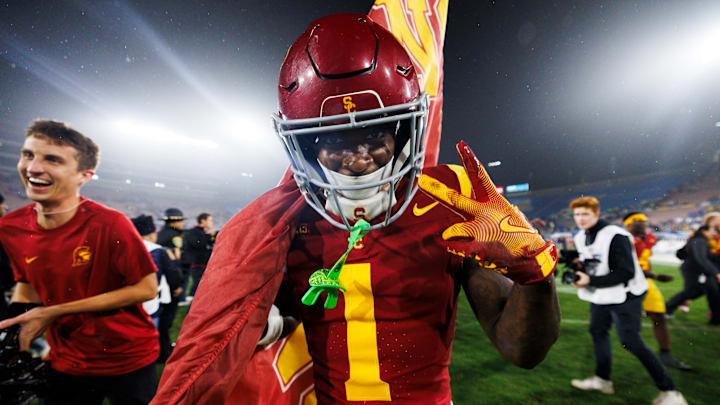 USC v UCLA