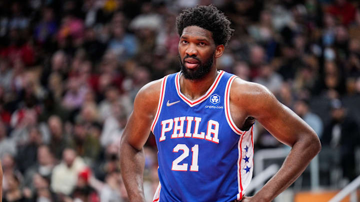 Joel Embiid anotó 41 puntos este sábado ante los Pacers 