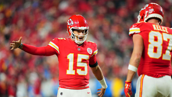 Los Angeles Chargers v Kansas City Chiefs