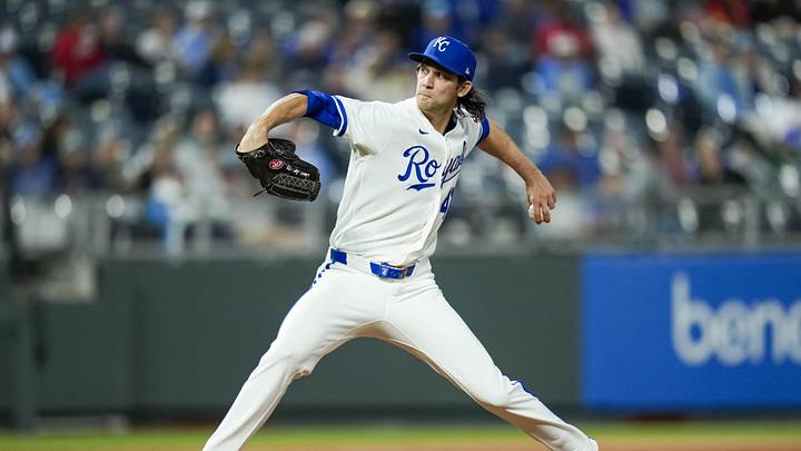 May 20, 2026; Kansas City, Missouri, USA; Kansas City Royals relief pitcher Daniel Lynch IV (41) pitches during the eighth inning against the Boston Red Sox at Kauffman Stadium. Mandatory Credit: Jay Biggerstaff-Imagn Images