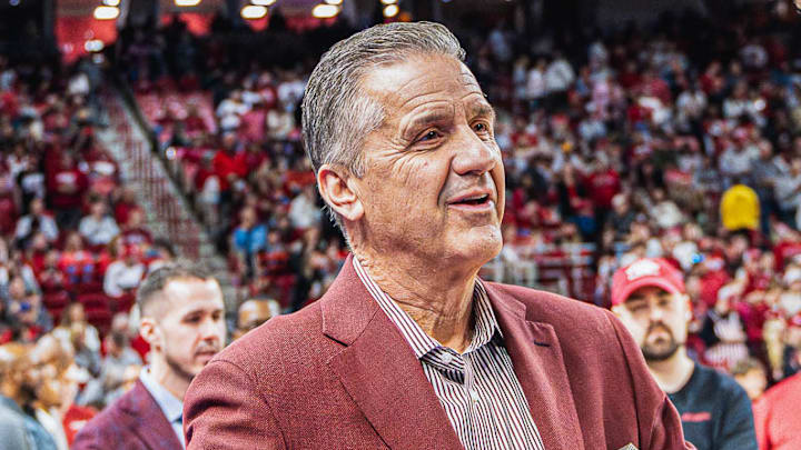 Arkansas Razorbacks coach John Calipari against the Oklahoma Sooners at Bud Walton Arena in Fayetteville, Ark. Arkansas Razorbacks coach John Calipari against the Oklahoma Sooners at Bud Walton Arena in Fayetteville, Ark.