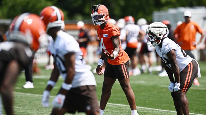 Jul 29, 2026; Berea, OH, USA; Cleveland Browns quarterback Deshaun Watson (4) calls a play during training camp at CrossCountry Mortgage Campus. Mandatory Credit: Ken Blaze-Imagn Images Jul 29, 2026; Berea, OH, USA; Cleveland Browns quarterback Deshaun Watson (4) calls a play during training camp at CrossCountry Mortgage Campus. Mandatory Credit: Ken Blaze-Imagn Images