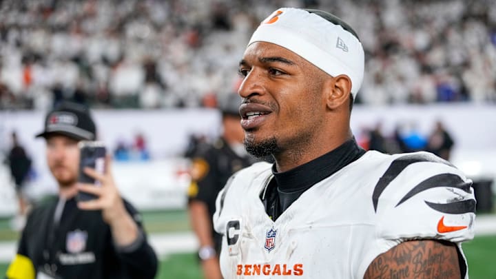 Cincinnati Bengals wide receiver Ja'Marr Chase (1) walks for the locker room after the fourth quarter of the NFL Week 7 game between the Cincinnati Bengals and the Pittsburgh Steelers at Paycor Stadium in downtown Cincinnati on Thursday, Oct. 16, 2025. The Bengals won, 33-31. Cincinnati Bengals wide receiver Ja'Marr Chase (1) walks for the locker room after the fourth quarter of the NFL Week 7 game between the Cincinnati Bengals and the Pittsburgh Steelers at Paycor Stadium in downtown Cincinnati on Thursday, Oct. 16, 2025. The Bengals won, 33-31.