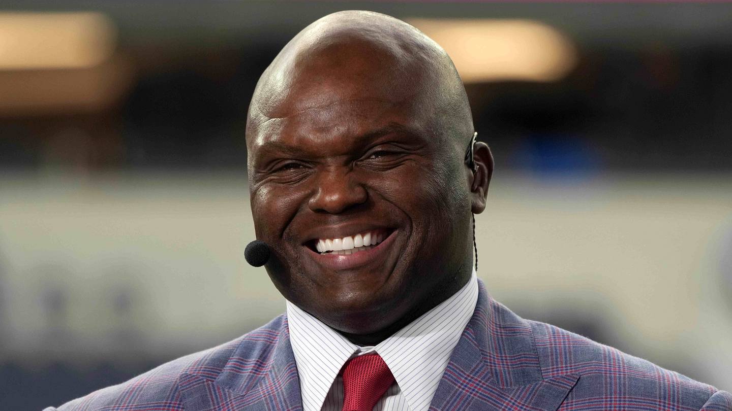 Booger McFarland Emphatically Names the Best Quarterback in College Football