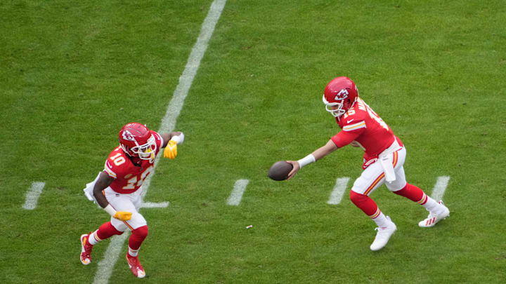 Las Vegas Raiders v Kansas City Chiefs Las Vegas Raiders v Kansas City Chiefs