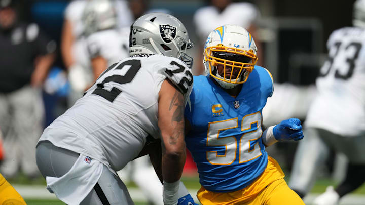 Sep 11, 2022; Inglewood, California, USA; Los Angeles Chargers linebacker Khalil Mack (52) and Las