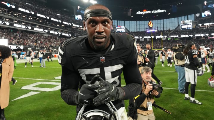 Dec 18, 2022; Paradise, Nevada, USA; Las Vegas Raiders defensive end Chandler Jones (55) celebrates after the game against the New England Patriots at Allegiant Stadium. The Raiders defeated the Patriots 30-24. Mandatory Credit: Kirby Lee-USA TODAY Sports Dec 18, 2022; Paradise, Nevada, USA; Las Vegas Raiders defensive end Chandler Jones (55) celebrates after the game against the New England Patriots at Allegiant Stadium. The Raiders defeated the Patriots 30-24. Mandatory Credit: Kirby Lee-USA TODAY Sports