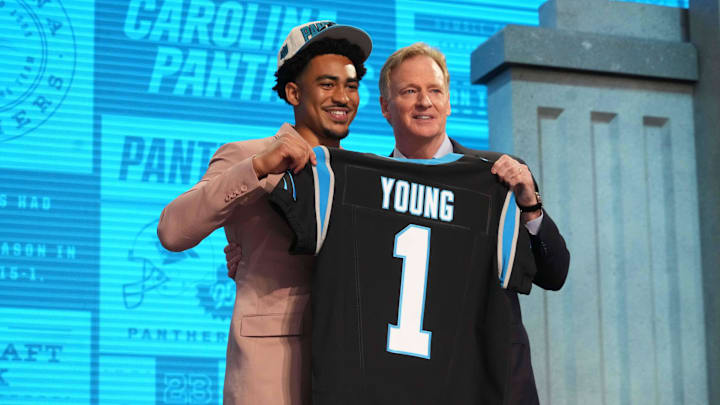 Apr 27, 2023; Kansas City, MO, USA; Alabama Crimson Tide quarterback Bryce Young (left) poses with NFL commissioner Roger Goodell after being selected by the Carolina Panthers as the No. 1 pick in the first round of the 2023 NFL Draft at Union Station. Mandatory Credit: Kirby Lee-Imagn Images