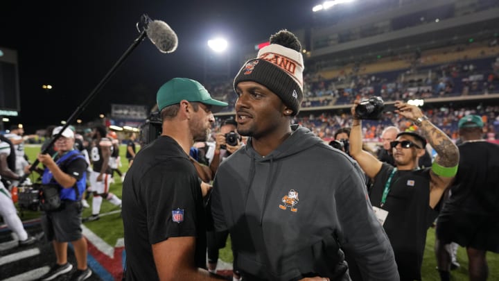 Aug 3, 2023; Canton, Ohio, USA; New York Jets quarterback Aaron Rodgers (left) and Cleveland Browns quarterback Deshaun Watson shake hands after the game at Tom Benson Hall of Fame Stadium. Mandatory Credit: Kirby Lee-USA TODAY Sports Aug 3, 2023; Canton, Ohio, USA; New York Jets quarterback Aaron Rodgers (left) and Cleveland Browns quarterback Deshaun Watson shake hands after the game at Tom Benson Hall of Fame Stadium. Mandatory Credit: Kirby Lee-USA TODAY Sports