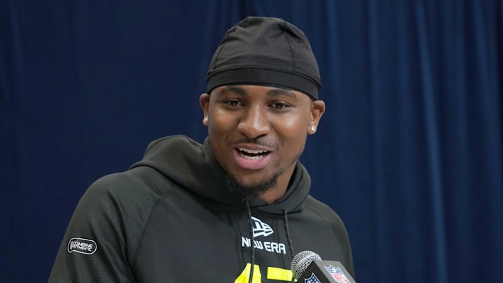 Feb 27, 2025; Indianapolis, IN, USA; Boston College defensive lineman Donovan Ezeiruaku (DL47) during the 2025 NFL Scouting Combine at the Indiana Convention Center. Mandatory Credit: Kirby Lee-Imagn Images Feb 27, 2025; Indianapolis, IN, USA; Boston College defensive lineman Donovan Ezeiruaku (DL47) during the 2025 NFL Scouting Combine at the Indiana Convention Center. Mandatory Credit: Kirby Lee-Imagn Images