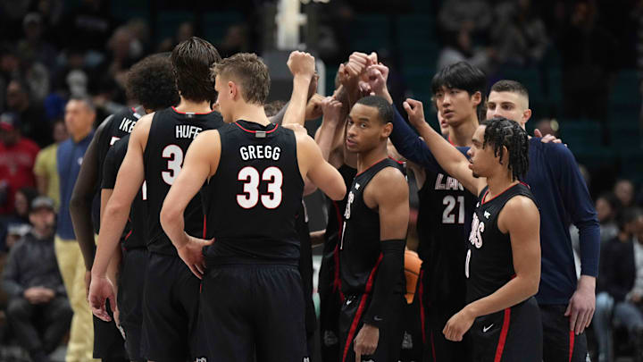 Dec 2, 2023; Las Vegas, Nevada, USA; Gonzaga Bulldogs players huddle during the Legends of Basketball Las Vegas Invitational against the Southern California Trojans at MGM Grand Garden Arena. Mandatory Credit: Kirby Lee-Imagn Images