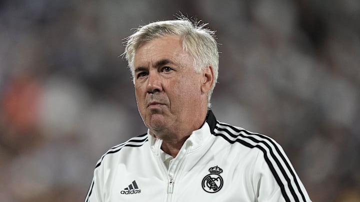 Jul 30, 2022; Pasadena California, USA; Real Madrid coach Carlo Ancelotti reacts during an international friendly against Juventus at the Rose Bowl. Mandatory Credit: Kirby Lee-Imagn Images Jul 30, 2022; Pasadena California, USA; Real Madrid coach Carlo Ancelotti reacts during an international friendly against Juventus at the Rose Bowl. Mandatory Credit: Kirby Lee-Imagn Images