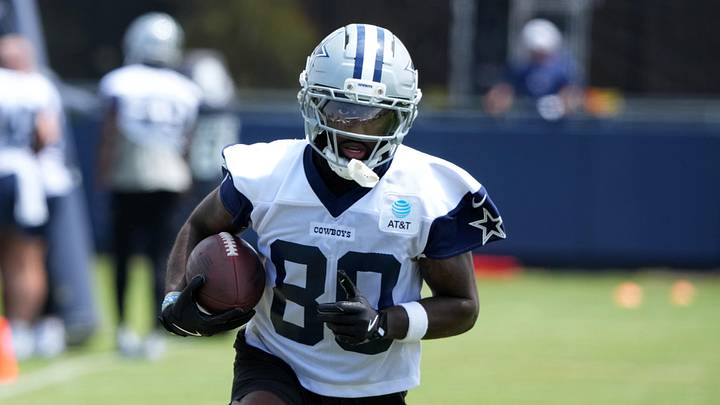 Dallas Cowboys receiver Parris Campbell (80) 