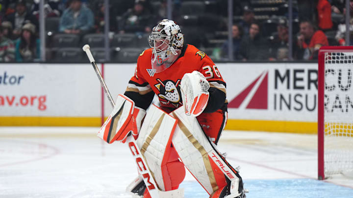 Anaheim Ducks goaltender John Gibson (36) Credit: Kirby Lee-Imagn Images
