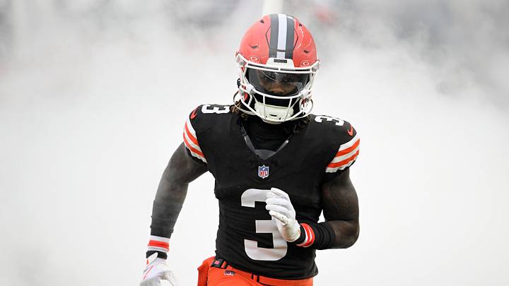 Pittsburgh Steelers v Cleveland Browns - NFL 2025 Pittsburgh Steelers v Cleveland Browns - NFL 2025