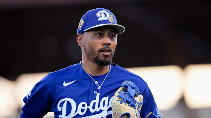 Kansas City Royals v Los Angeles Dodgers Kansas City Royals v Los Angeles Dodgers