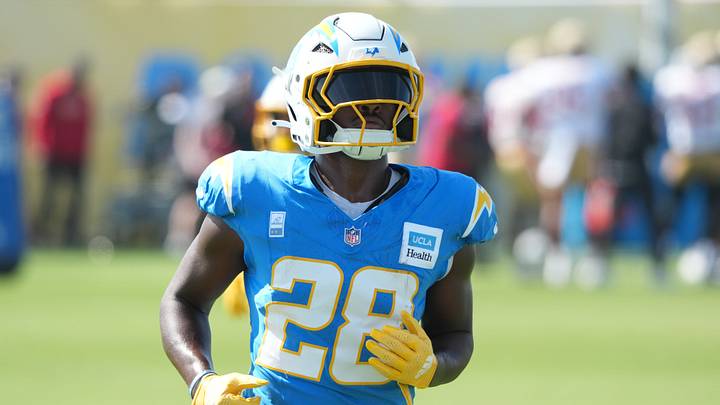 Los Angeles Chargers running back Kimani Vidal (28 during joint practice Los Angeles Chargers running back Kimani Vidal (28 during joint practice