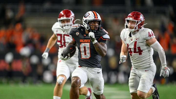 Nov 1, 2025; Corvallis, Oregon, USA; Oregon State Beavers running back Anthony Hankerson (0) brakes away on a big run during the fourth quarter against the Washington State Cougars at Reser Stadium. Mandatory Credit: Craig Strobeck-Imagn Images