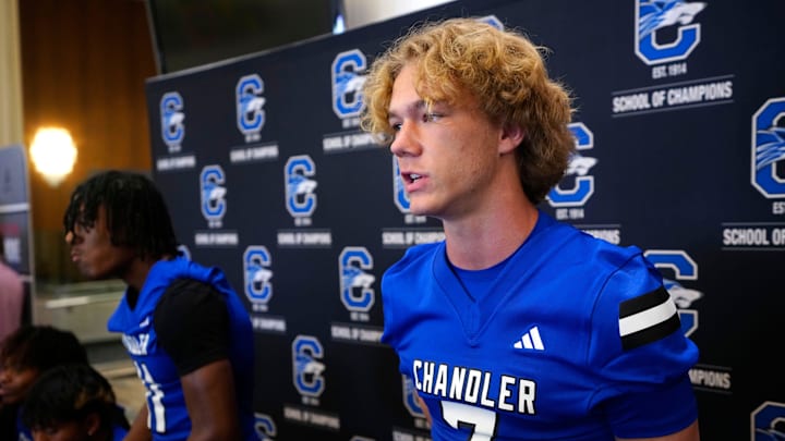 No. 1 QB prospect Will Mencl has seen a meteoric rise, as he was a 3-star recruit as recently as January. No. 1 QB prospect Will Mencl has seen a meteoric rise, as he was a 3-star recruit as recently as January.