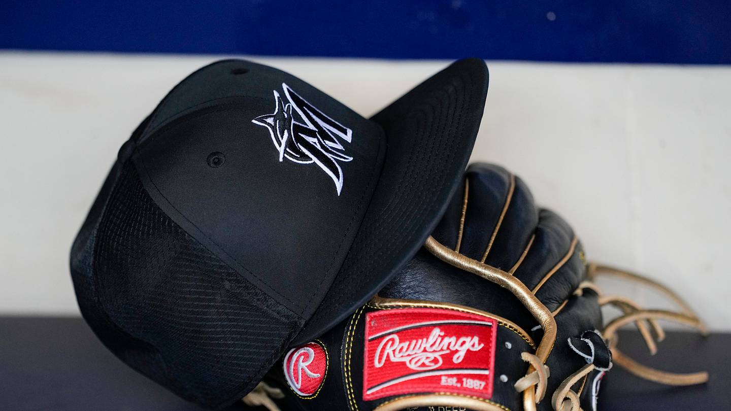 What Liam Hicks Trade Means for the Miami Marlins Playoff Chances