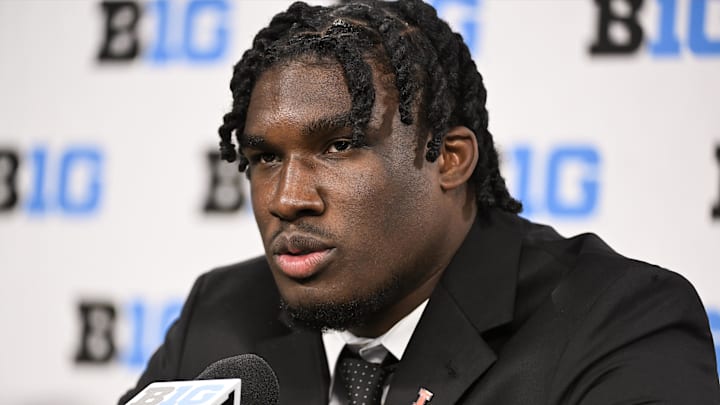 Jul 23, 2024; Indianapolis, IN, USA; Illinois Fighting Illini outside linebacker Gabe Jacas speaks to the media during the Big 10 football media day at Lucas Oil Stadium. Mandatory Credit: Robert Goddin-Imagn Images Jul 23, 2024; Indianapolis, IN, USA; Illinois Fighting Illini outside linebacker Gabe Jacas speaks to the media during the Big 10 football media day at Lucas Oil Stadium. Mandatory Credit: Robert Goddin-Imagn Images