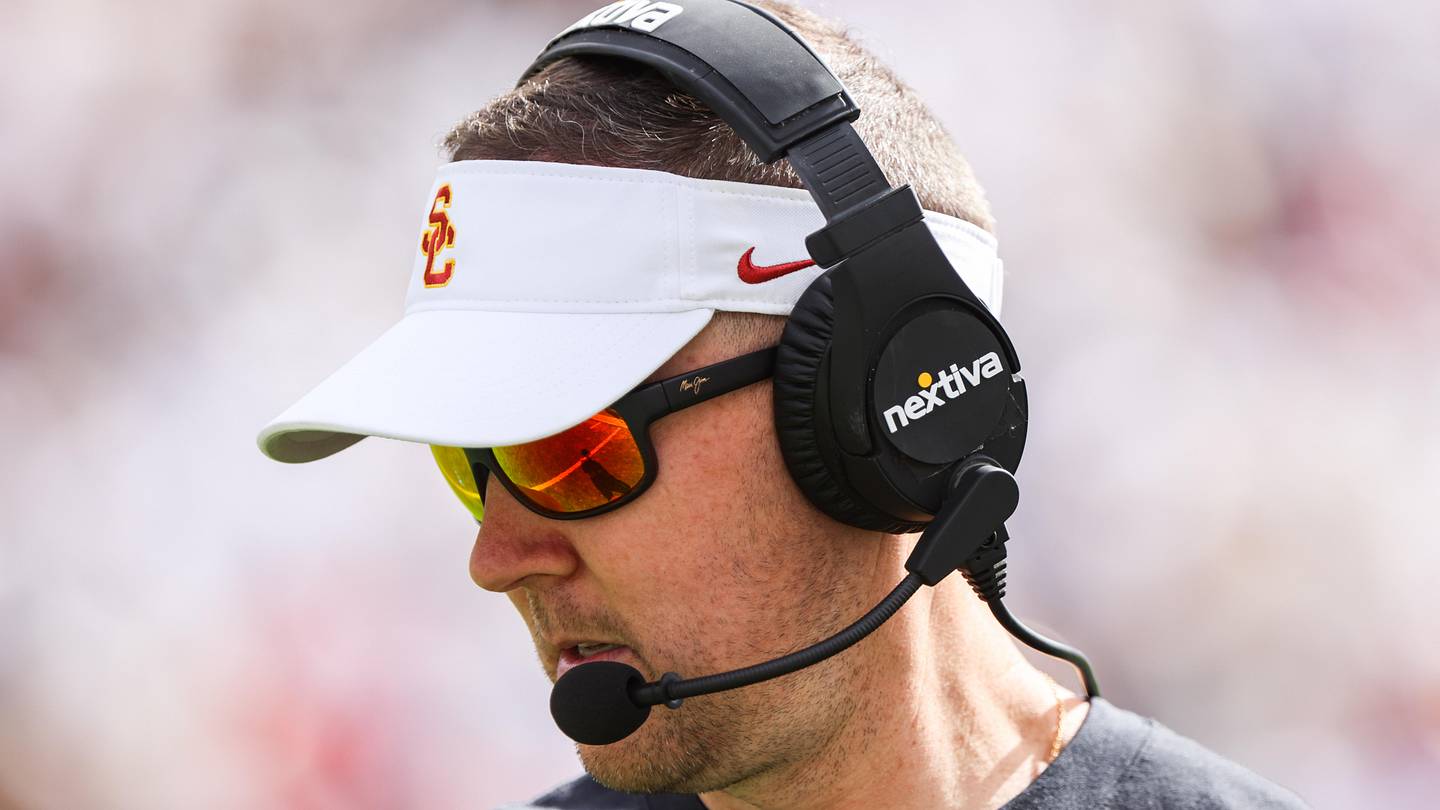 USC Trojans Hosting Impressive Group of Recruits on Unofficial Visits
