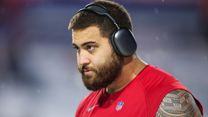 San Francisco 49ers right guard Dominick Puni