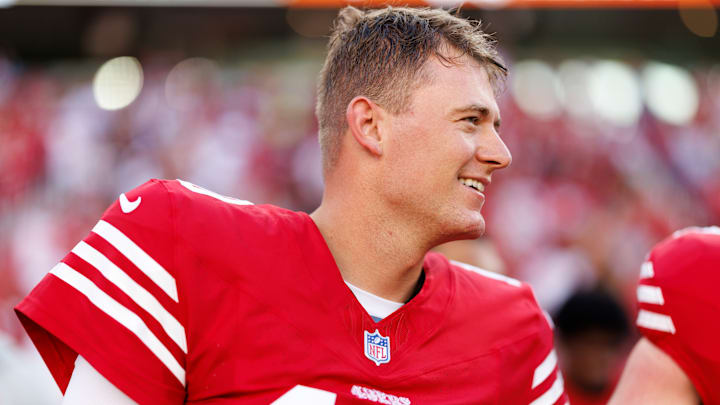 San Francisco 49ers quarterback Mac Jones (10) San Francisco 49ers quarterback Mac Jones (10)