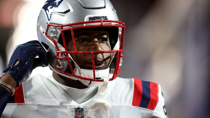 New England Patriots v Buffalo Bills