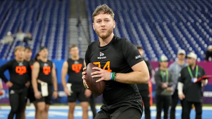 Mar 1, 2025; Indianapolis, IN, USA; Texas quarterback Quinn Ewers (QB04) during the 2025 NFL Combine at Lucas Oil Stadium. Mandatory Credit: Kirby Lee-Imagn Images Mar 1, 2025; Indianapolis, IN, USA; Texas quarterback Quinn Ewers (QB04) during the 2025 NFL Combine at Lucas Oil Stadium. Mandatory Credit: Kirby Lee-Imagn Images