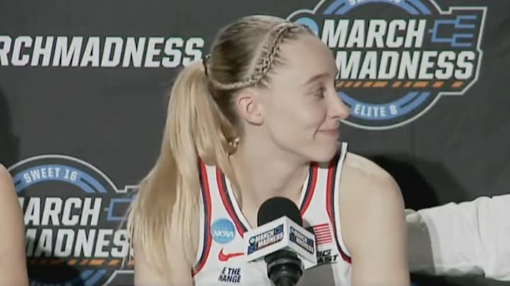 Paige Buekers had 40 points in UConn's win over Oklahoma. 