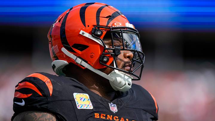 Cincinnati Bengals defensive tackle Dexter Lawrence II (97) runs off between plays in the first quarter of the NFL Week 4 game between the Cincinnati Bengals and the Jacksonville Jaguars at Paycor Stadium in Cincinnati on Sunday, Oct. 4, 2026.