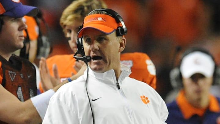 The Clemson Tigers have seen former coordinator Chad Morris being a potential candidate for their offensive coordinator position. 