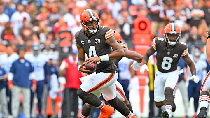 Tennessee Titans v Cleveland Browns