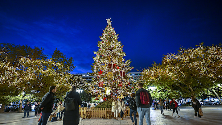 Christmas preparations in Greece