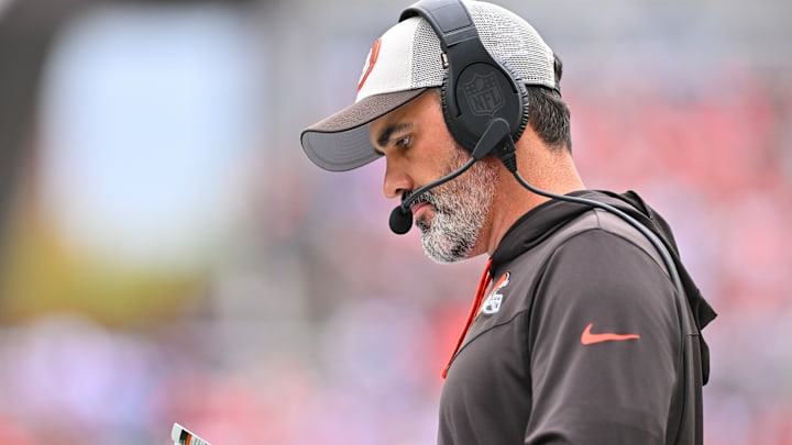 Tennessee Titans v Cleveland Browns