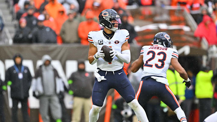 Chicago Bears v Cleveland Browns