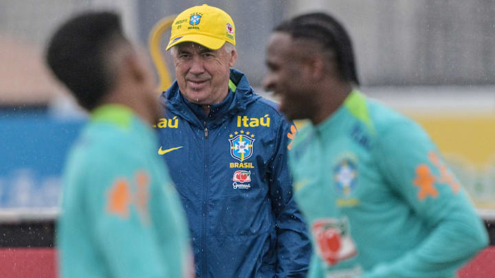 Ancelotti comanda uma seleção pela primeira vez na carreira