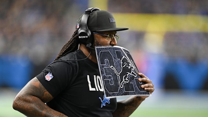 Nov 23, 2025; Detroit, Michigan, USA; Detroit Lions defensive coordinator Kelvin Sheppard looks on from the sidelines during the second quarter against the New York Giants at Ford Field. Mandatory Credit: Lon Horwedel-Imagn Images Nov 23, 2025; Detroit, Michigan, USA; Detroit Lions defensive coordinator Kelvin Sheppard looks on from the sidelines during the second quarter against the New York Giants at Ford Field. Mandatory Credit: Lon Horwedel-Imagn Images