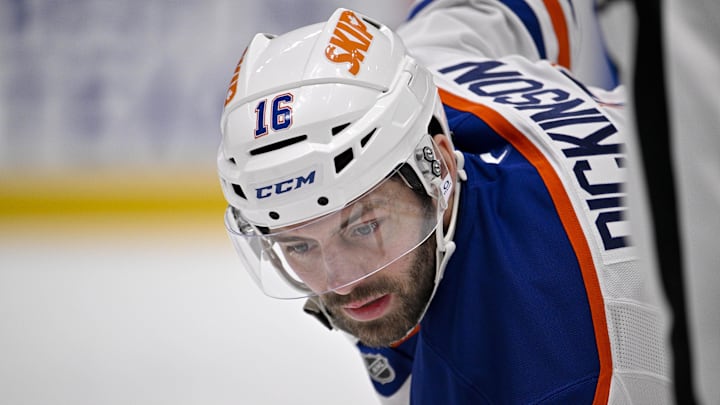 Mar 12, 2026; Dallas, Texas, USA; Edmonton Oilers center Jason Dickinson (16) waits for the face-off during the game between the Stars and the Oilers at the American Airlines Center. Mandatory Credit: Jerome Miron-Imagn Images