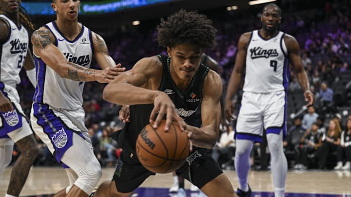 Nov 9, 2025; Sacramento, California, USA; Minnesota Timberwolves forward Joan Beringer (19) dives for the ball during the fourth quarter against the Sacramento Kings at Golden 1 Center. Mandatory Credit: Justine Willard-Imagn Images