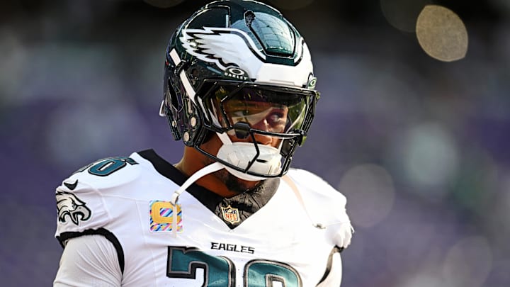 Oct 19, 2025; Minneapolis, Minnesota, USA; Philadelphia Eagles running back Saquon Barkley (26) warms up before the game against the Minnesota Vikings at U.S. Bank Stadium. Mandatory Credit: Jeffrey Becker-Imagn Images Oct 19, 2025; Minneapolis, Minnesota, USA; Philadelphia Eagles running back Saquon Barkley (26) warms up before the game against the Minnesota Vikings at U.S. Bank Stadium. Mandatory Credit: Jeffrey Becker-Imagn Images