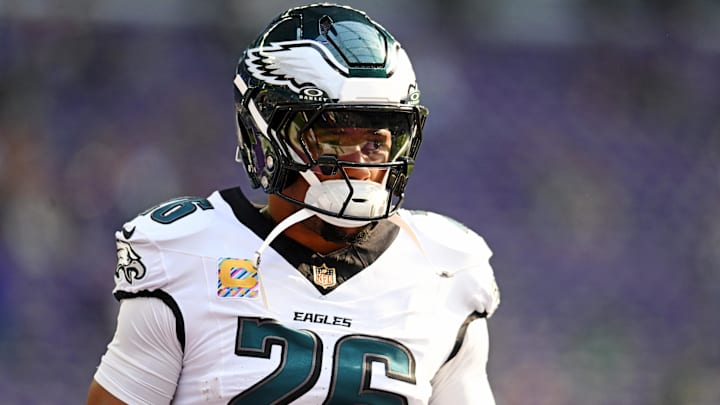 Philadelphia Eagles running back Saquon Barkley (26) warms up before the game against the Minnesota Vikings at U.S. Bank Stadium. Philadelphia Eagles running back Saquon Barkley (26) warms up before the game against the Minnesota Vikings at U.S. Bank Stadium.